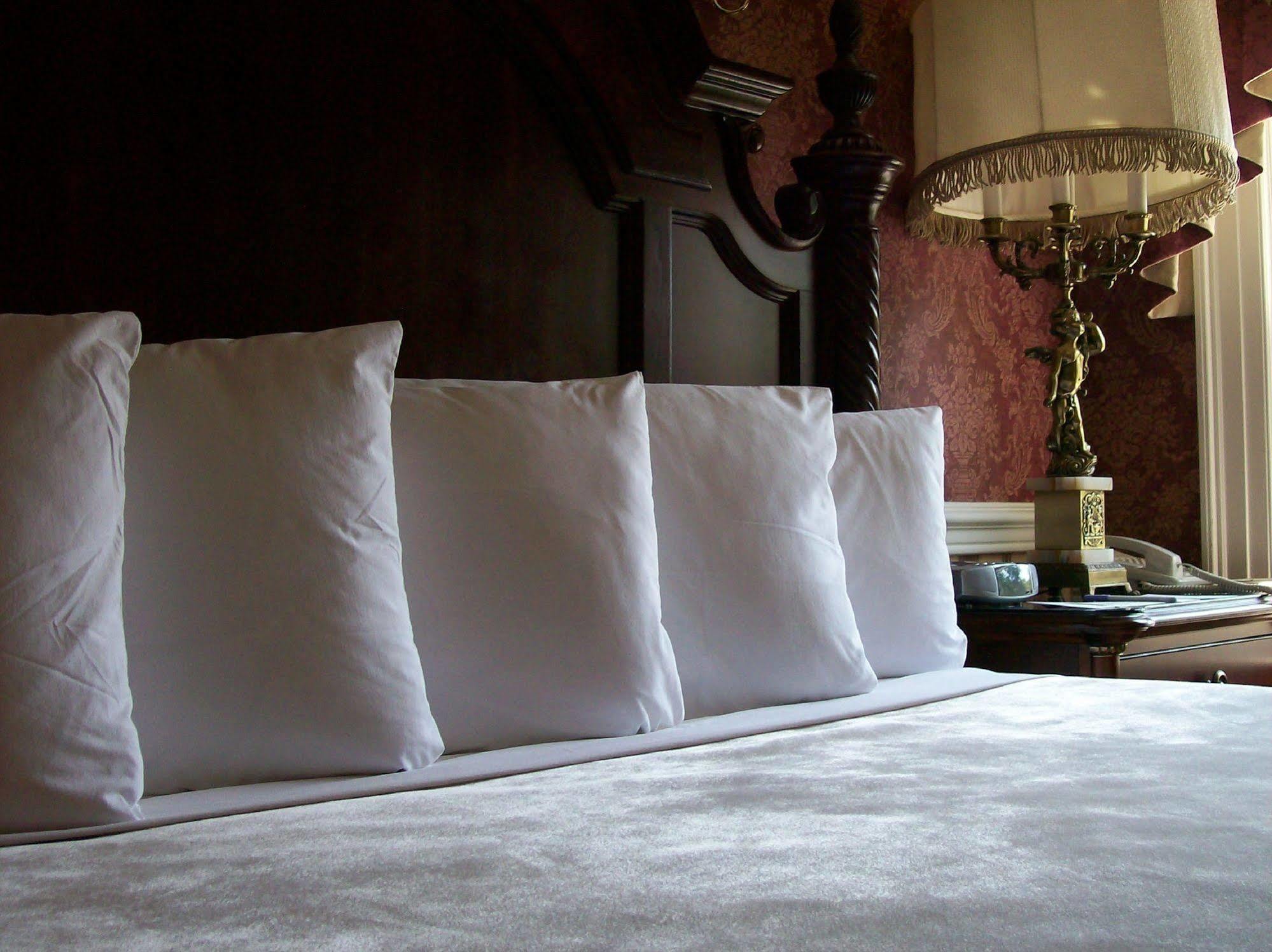 Julias Bed And Breakfast Hubbard Zimmer foto